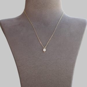 Gümüş Yonca Kolye