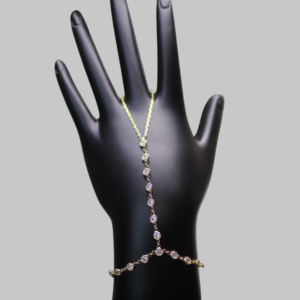 Gümüş Taşlı Şahmeran