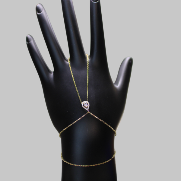 Gümüş Damla Taş Şahmeran